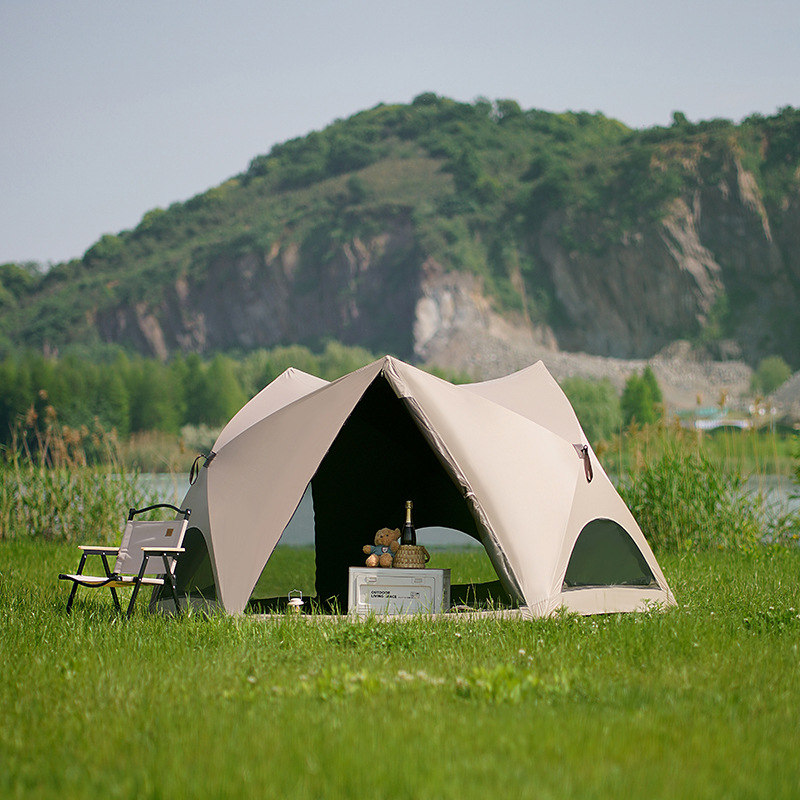 Tenda da spiaggia a montaggio  - Outdoor Camping Dome recensione e prezzo